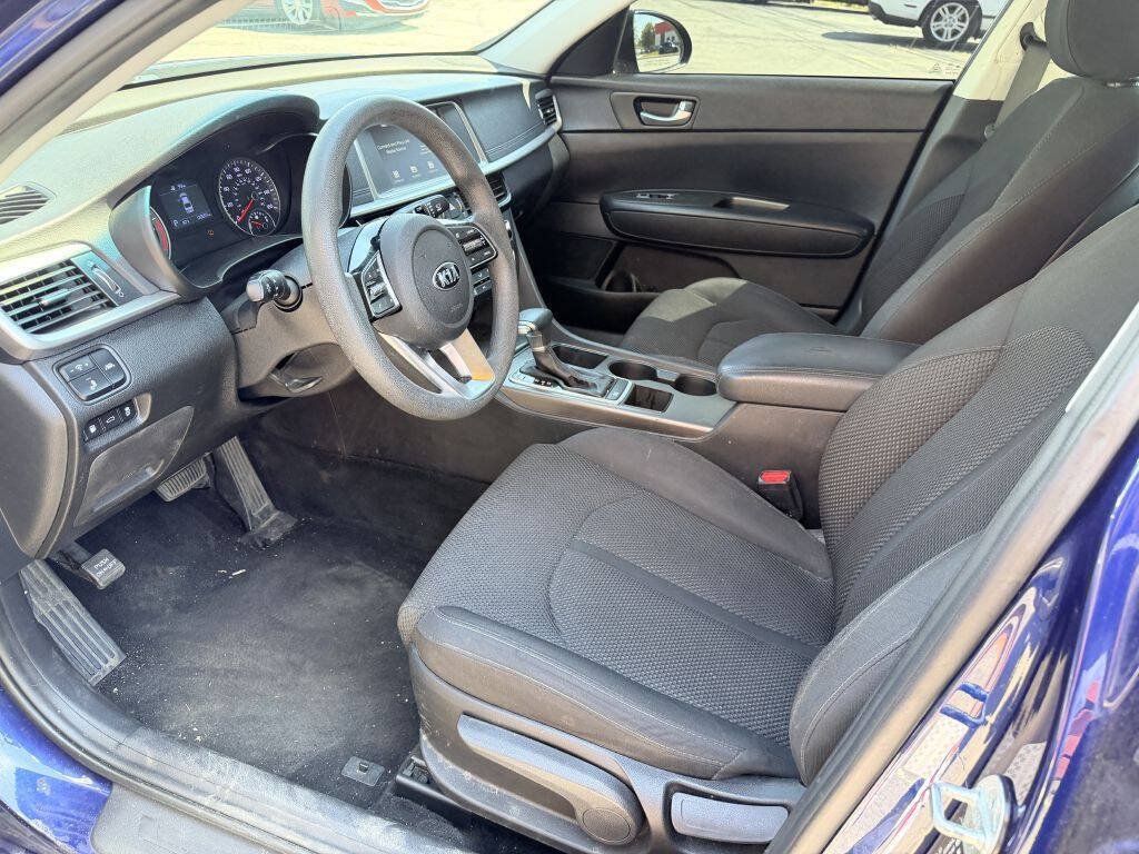 Used 2019 Kia Optima LX FWD image 8
