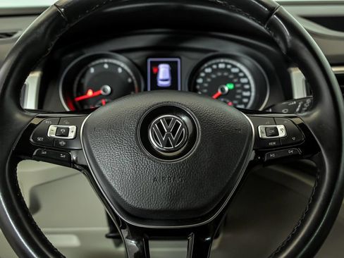 Used 2019 Volkswagen Atlas SE AWD/4WD image 18