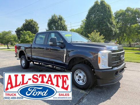 Used 2023 Ford F250 XL image 2