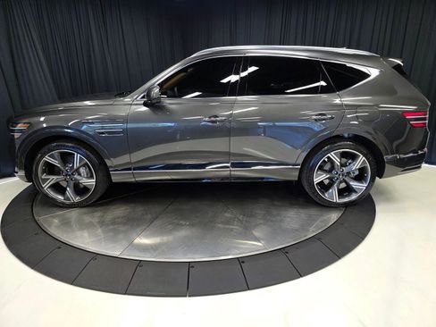 Used 2025 Genesis GV80 2.5T Prestige image 7