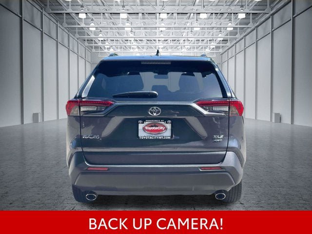 Certified 2025 Toyota RAV4 XLE AWD/4WD image 9
