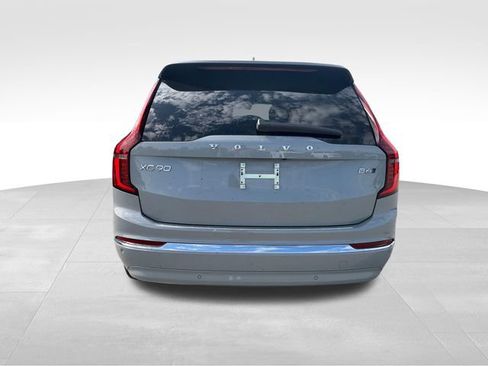 Used 2026 Volvo XC90 B6 Plus AWD/4WD image 11