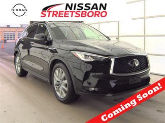 Used 2022 INFINITI QX50 Essential image 1