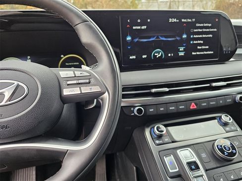 Certified 2025 Hyundai Palisade Calligraphy image 28