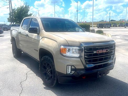 Used 2021 GMC Canyon AT4 AWD/4WD image 3