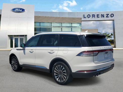 Used 2022 Lincoln Aviator Reserve AWD/4WD image 7