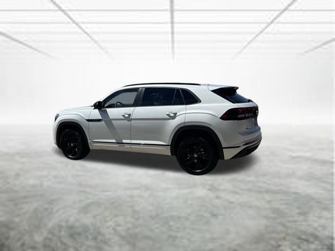 New 2026 Volkswagen Atlas Cross Sport SEL R-Line AWD/4WD image 3