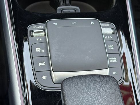 Certified 2023 Mercedes-Benz GLB 250 image 24