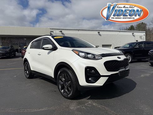 Used 2022 Kia Sportage Nightfall Edition image 1