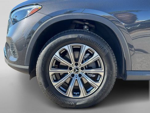 Certified 2025 Mercedes-Benz GLC 300 image 10