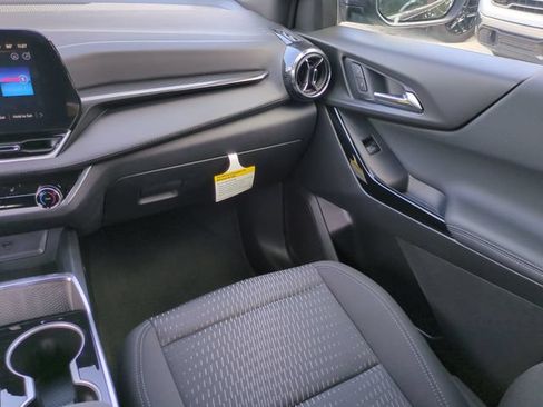 New 2026 Chevrolet Equinox LT w/ Safety and Technology Package FWD image 17