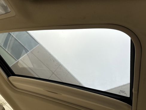 Used 2017 Toyota Camry XLE image 28