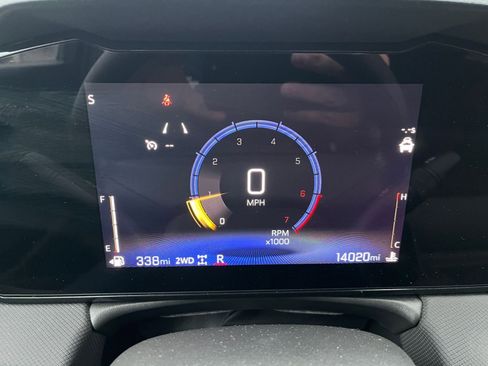 Used 2025 Chevrolet TrailBlazer LT w/ Driver Confidence Package image 34