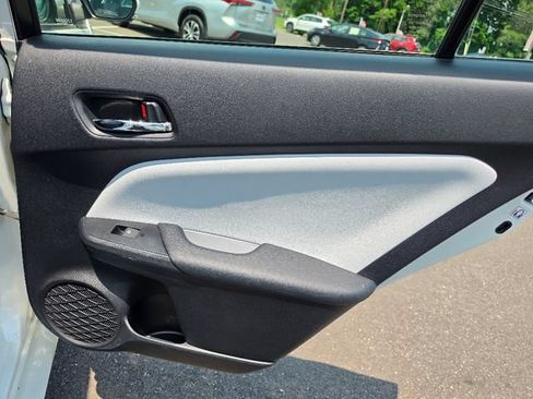 Used 2016 Toyota Prius Two FWD image 16