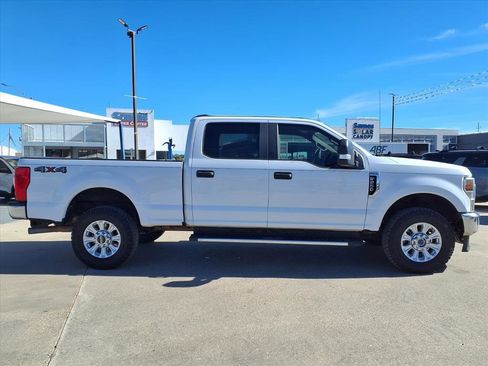 Used 2020 Ford F250 XL w/ STX Appearance Package image 8