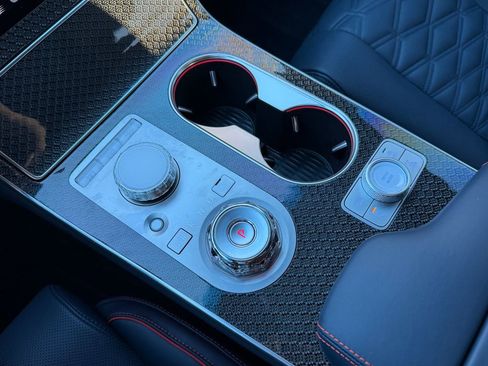 Used 2025 Genesis GV80 3.5T e-SC image 27