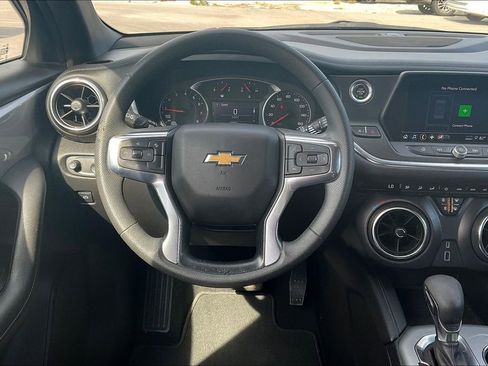 Used 2022 Chevrolet Blazer LT image 7