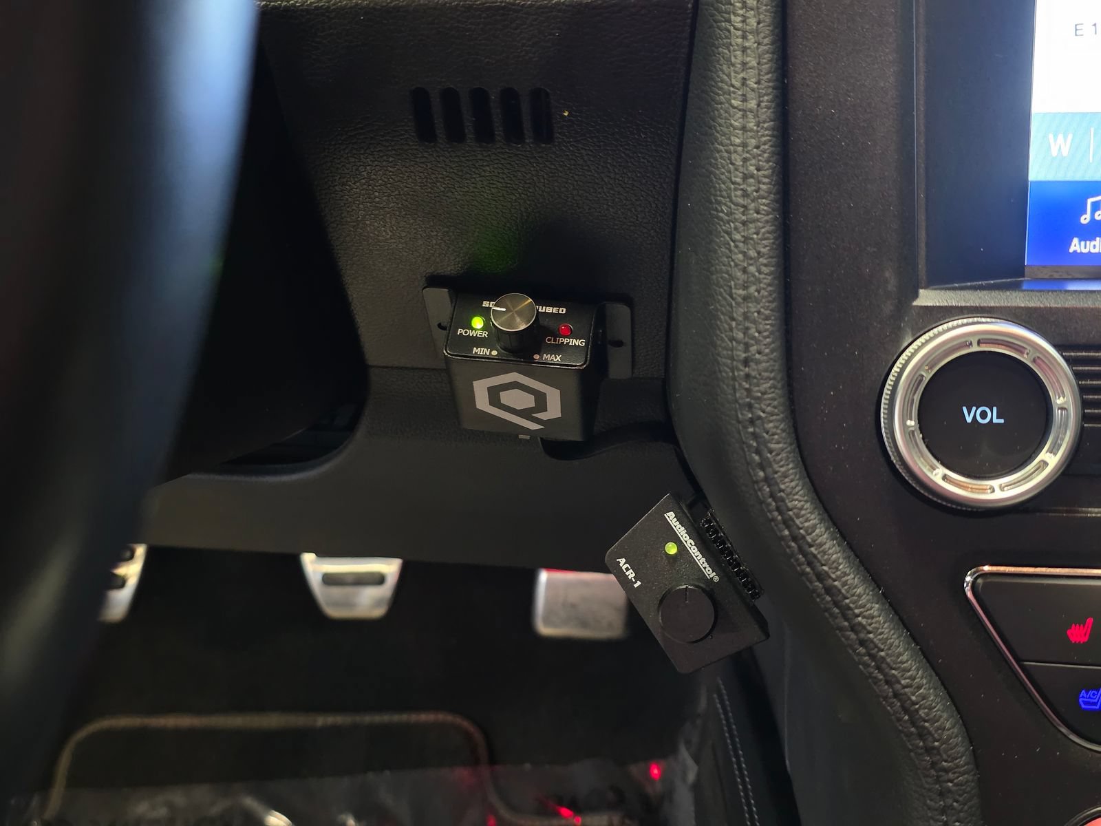 Used 2022 Ford Mustang GT Premium w/ Equipment Group 401A RWD image 25