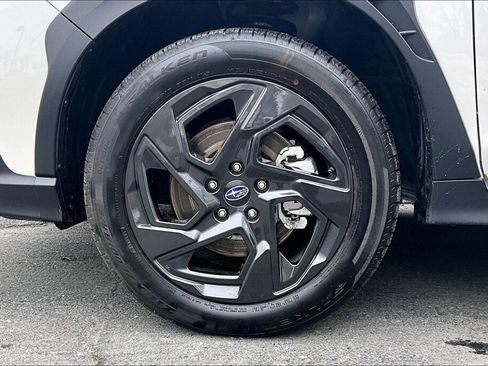 Certified 2025 Subaru Crosstrek 2.5i Sport w/ Crosstrek Mirror Package image 17