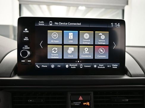 Used 2023 Honda Pilot TrailSport image 24