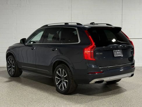 Used 2017 Volvo XC90 T6 Momentum w/ Vision Package AWD/4WD image 6