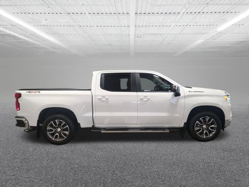 Used 2022 Chevrolet Silverado 1500 LT image 5