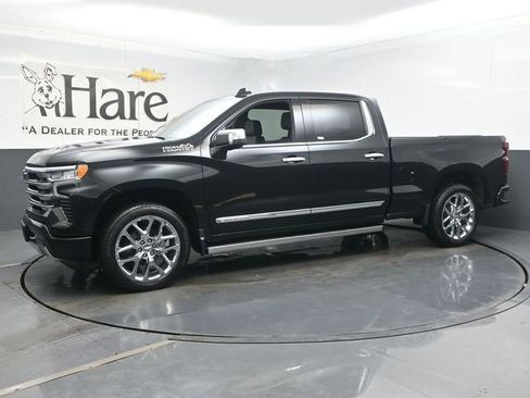 Used 2023 Chevrolet Silverado 1500 High Country w/ High Country Premium Package AWD/4WD image 30