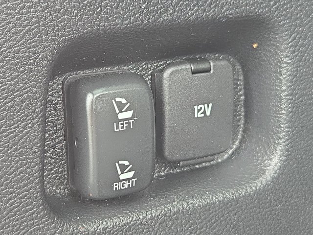 Used 2016 Ford Edge Sport w/ Technology Package AWD/4WD image 14