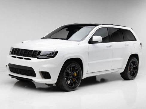 Used 2020 Jeep Grand Cherokee Trackhawk image 9