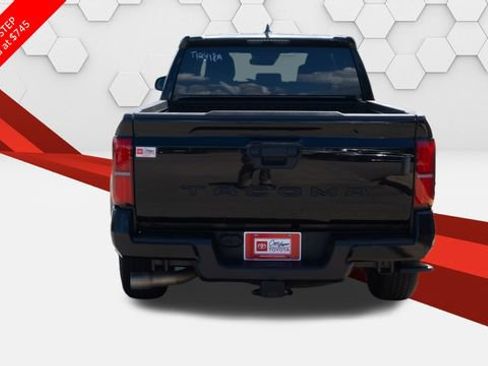 Used 2025 Toyota Tacoma TRD Sport RWD image 4