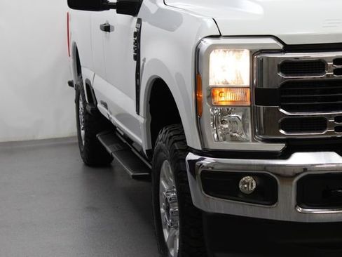Used 2024 Ford F250 XLT w/ Snow Plow Prep Package AWD/4WD image 3