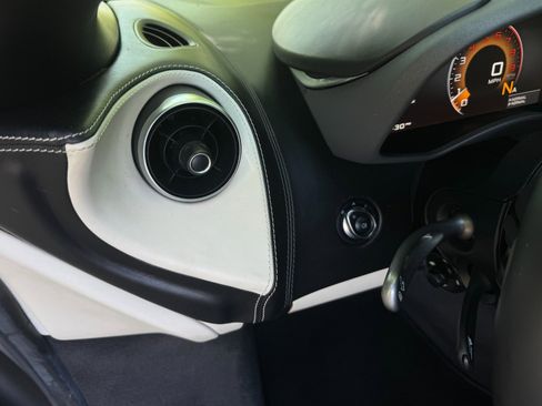 Used 2017 McLaren 570S Coupe image 25