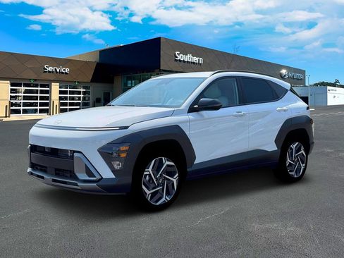 New 2026 Hyundai Kona SEL Premium image 2