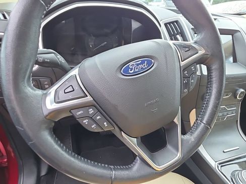 Used 2020 Ford Edge SEL w/ Convenience Package AWD/4WD image 14