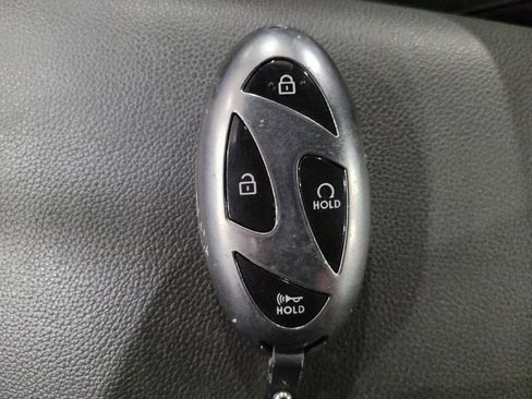 Used 2024 Hyundai Elantra SEL FWD image 32