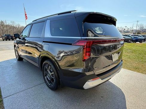 New 2026 Kia Carnival EX image 20