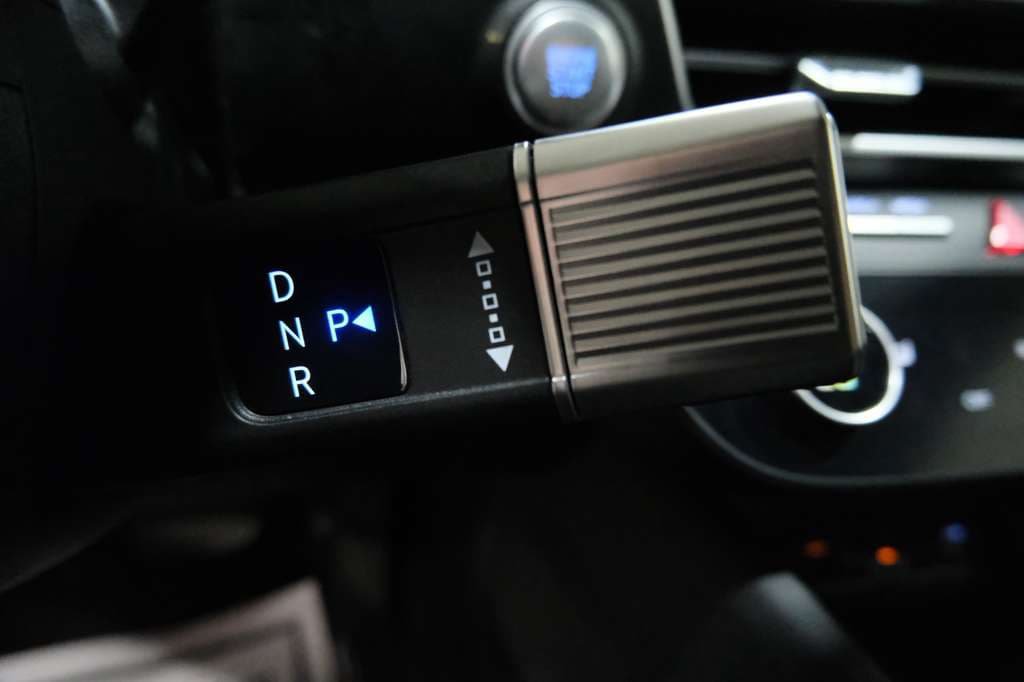 Used 2025 Hyundai Sonata SEL FWD image 39