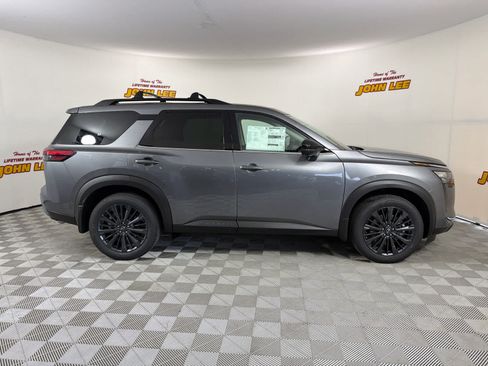 New 2026 Nissan Pathfinder SL w/ SL Premium Package FWD image 7