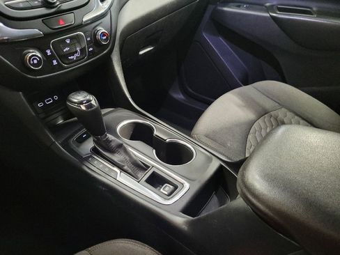 Used 2019 Chevrolet Equinox LT AWD/4WD image 26