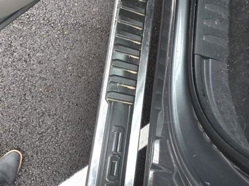 Used 2022 Ford F250 XLT w/ XLT Premium Package image 2