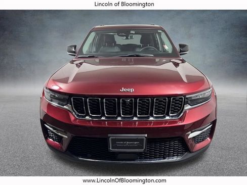 Used 2023 Jeep Grand Cherokee Limited w/ Luxury Tech Group II AWD/4WD image 9