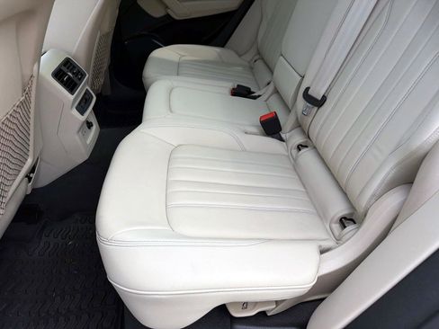 Used 2023 Audi Q5 2.0T Premium w/ Convenience Package AWD/4WD image 13