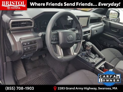 Used 2025 Toyota Tacoma SR5 image 13