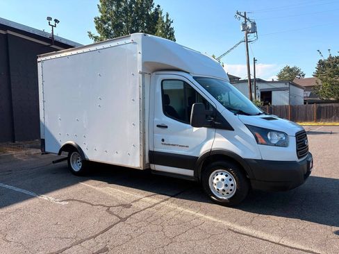 Used 2019 Ford Transit 350 138 DRW RWD image 3