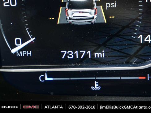 Used 2022 GMC Yukon Denali image 9