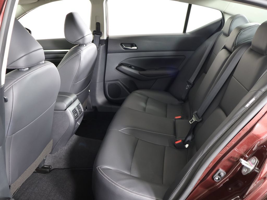 Used 2023 Nissan Altima 2.5 SL AWD/4WD image 36