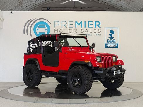 Used 1995 Jeep Wrangler Rio Grande AWD/4WD image 10