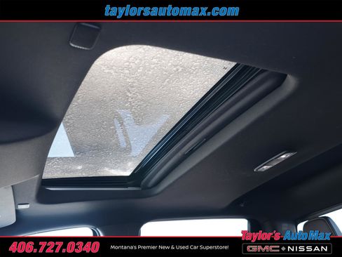 Used 2024 GMC Sierra 3500 Denali w/ Denali Reserve Package image 38