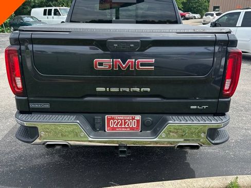 Used 2023 GMC Sierra 1500 SLT w/ SLT Premium Plus Package AWD/4WD image 4