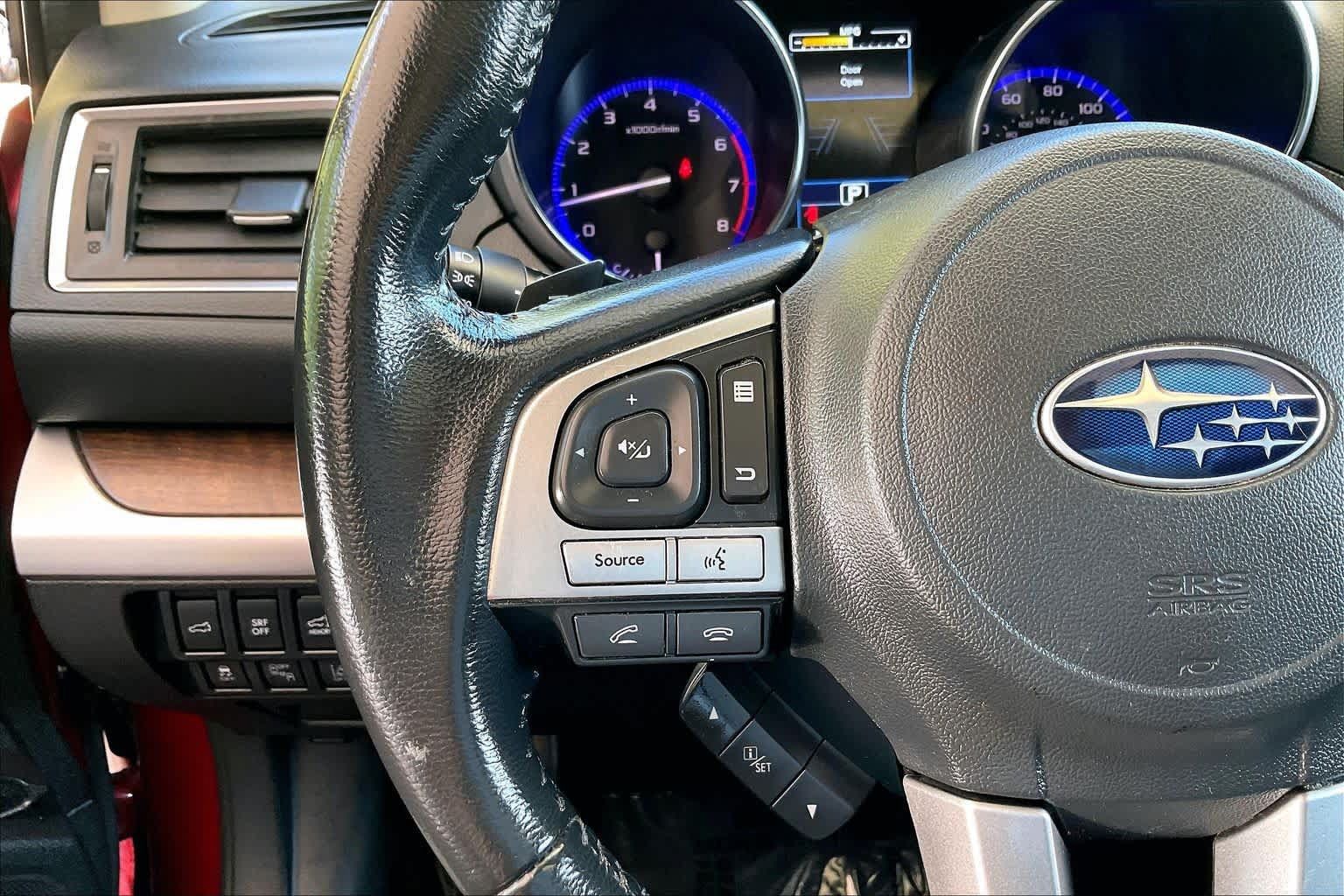Used 2016 Subaru Outback 2.5i Limited AWD/4WD image 24